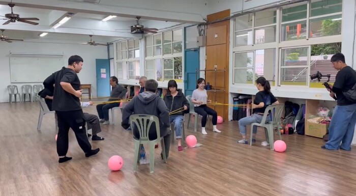 本系有氧街舞隊前往北投社區大學與民眾進行健康互動（115.03.21）圖片
